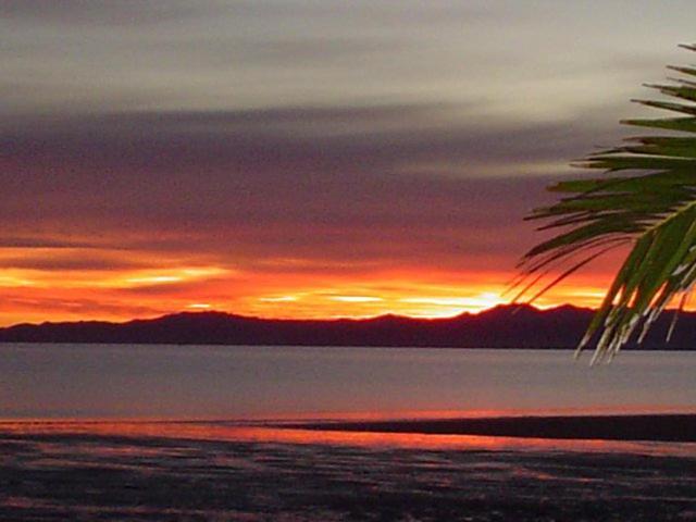 Golden Bay Holiday Park Onekaka Esterno foto